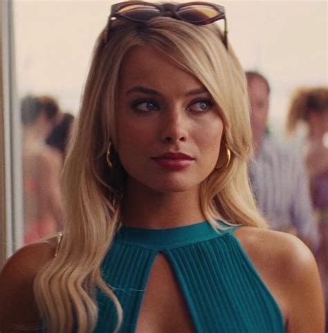 sexiest margot robbie|Margot Robbie .